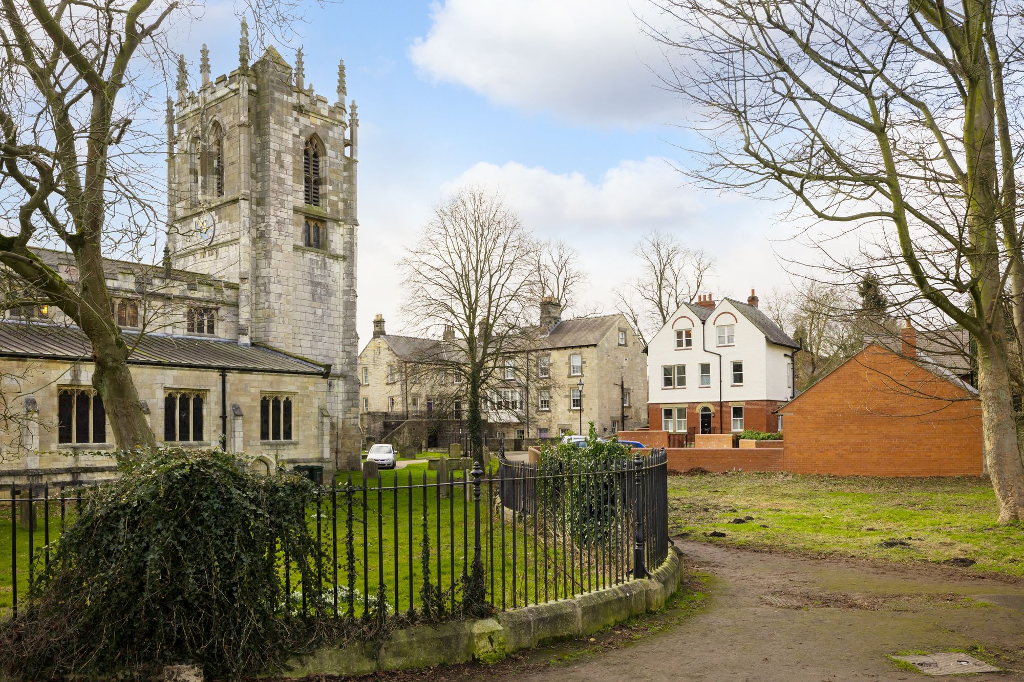 4 bed detached house for sale in Churchyard, Tadcaster  - Property Image 3