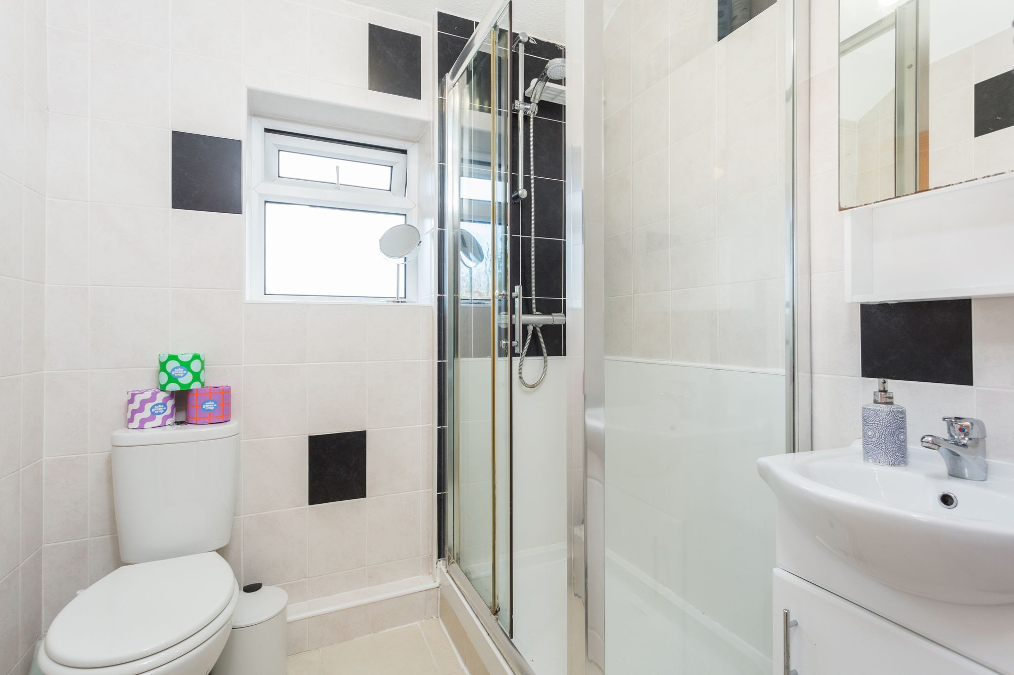 3 bed semi-detached house for sale in West Thorpe, York  - Property Image 8