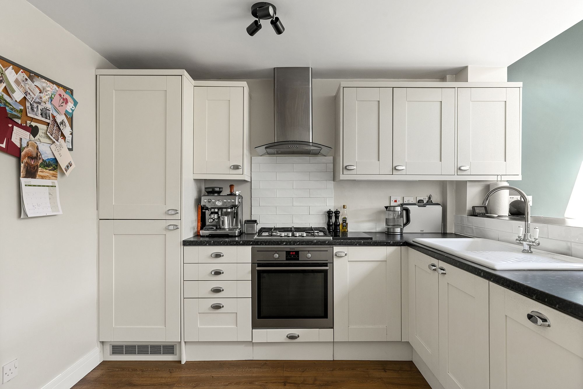 3 bed semi-detached house for sale in Bellmans Croft, York  - Property Image 6