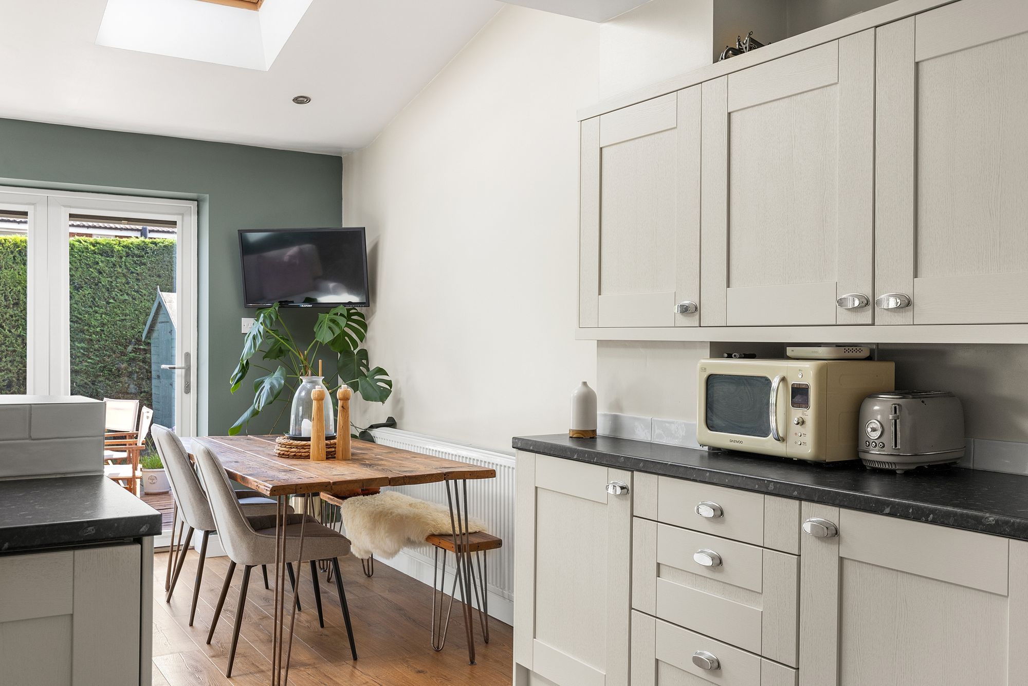 3 bed semi-detached house for sale in Bellmans Croft, York  - Property Image 7