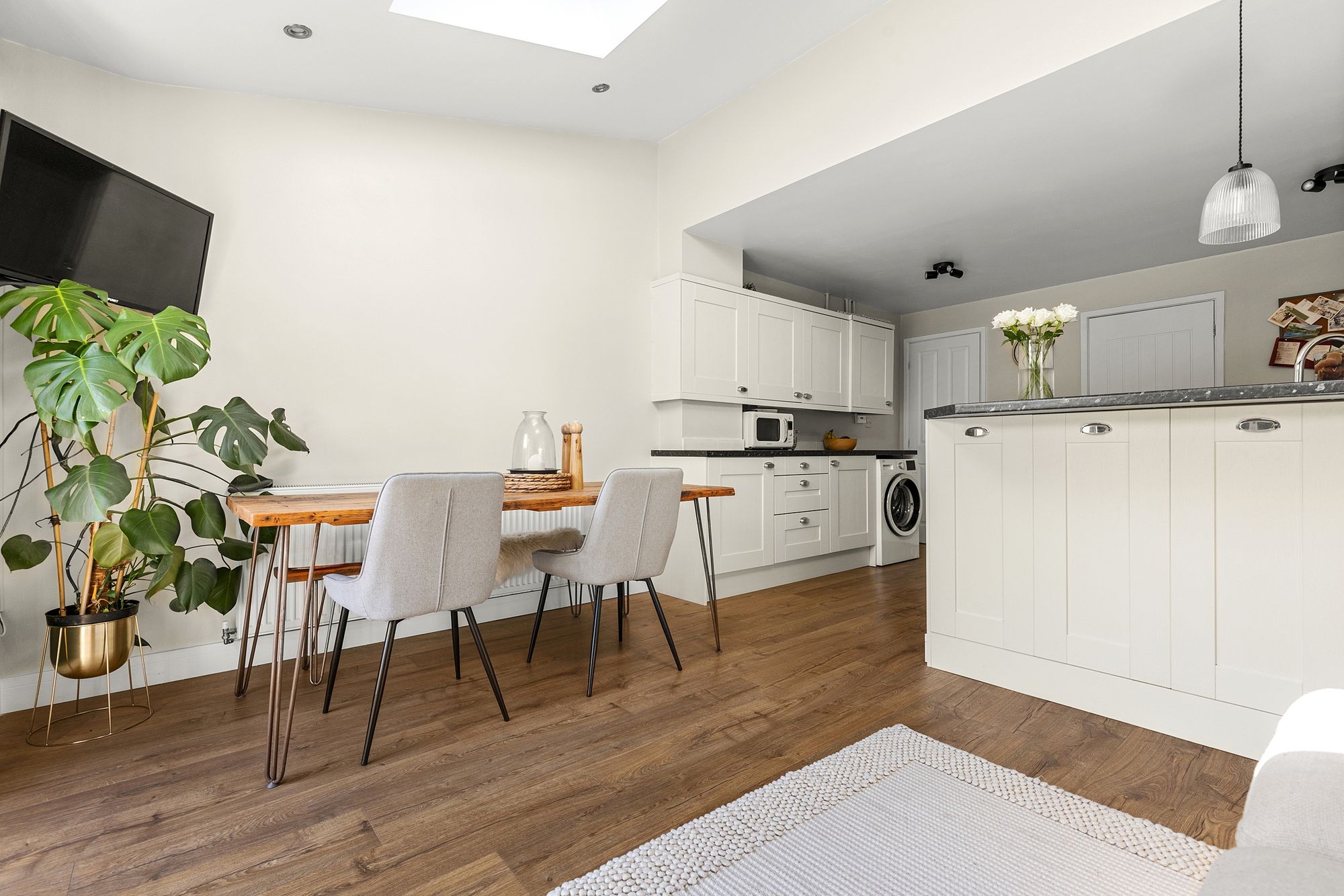 3 bed semi-detached house for sale in Bellmans Croft, York  - Property Image 4