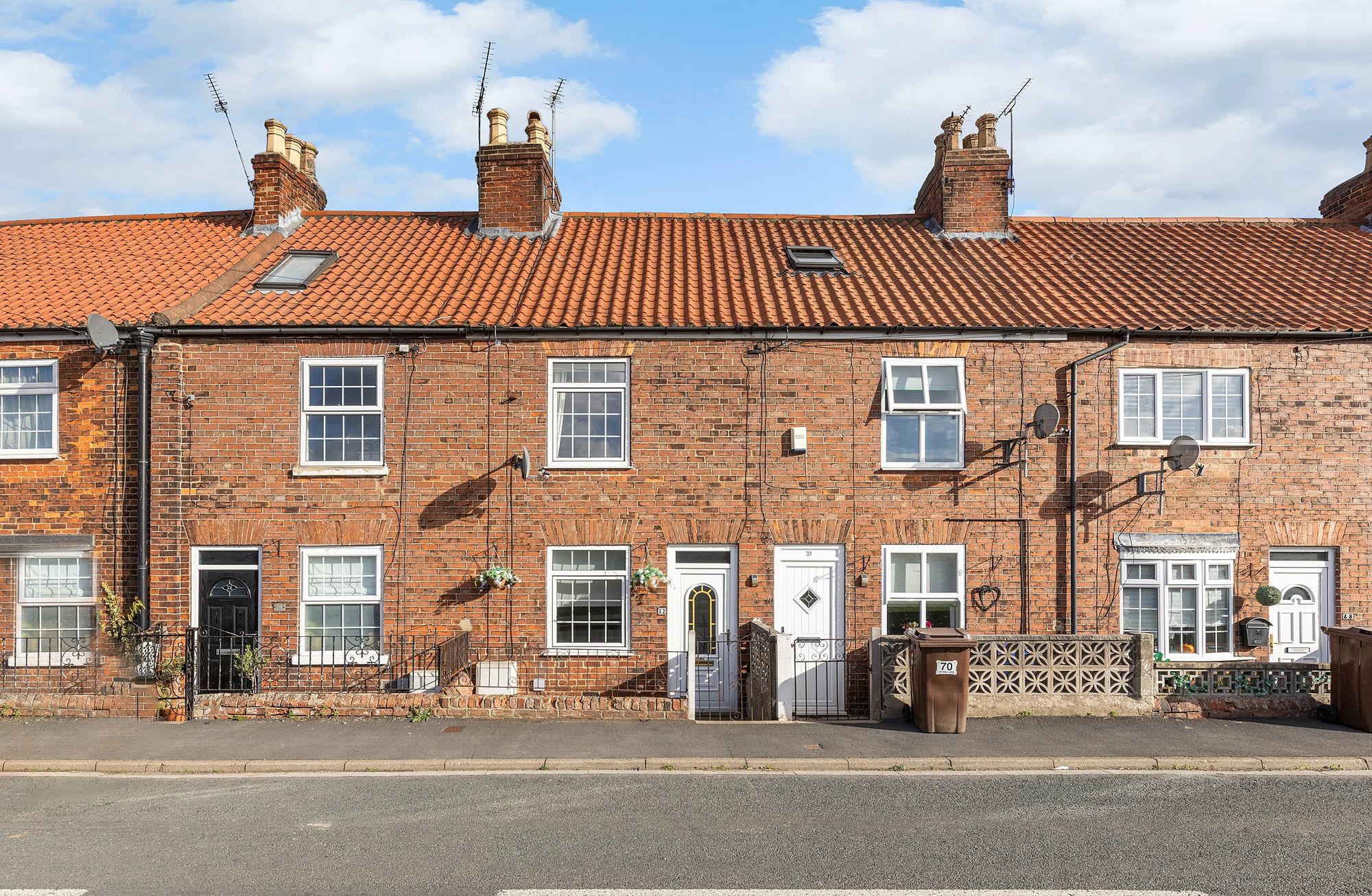 2 bed mid-terraced house for sale in Wighill Lane, Tadcaster, LS24