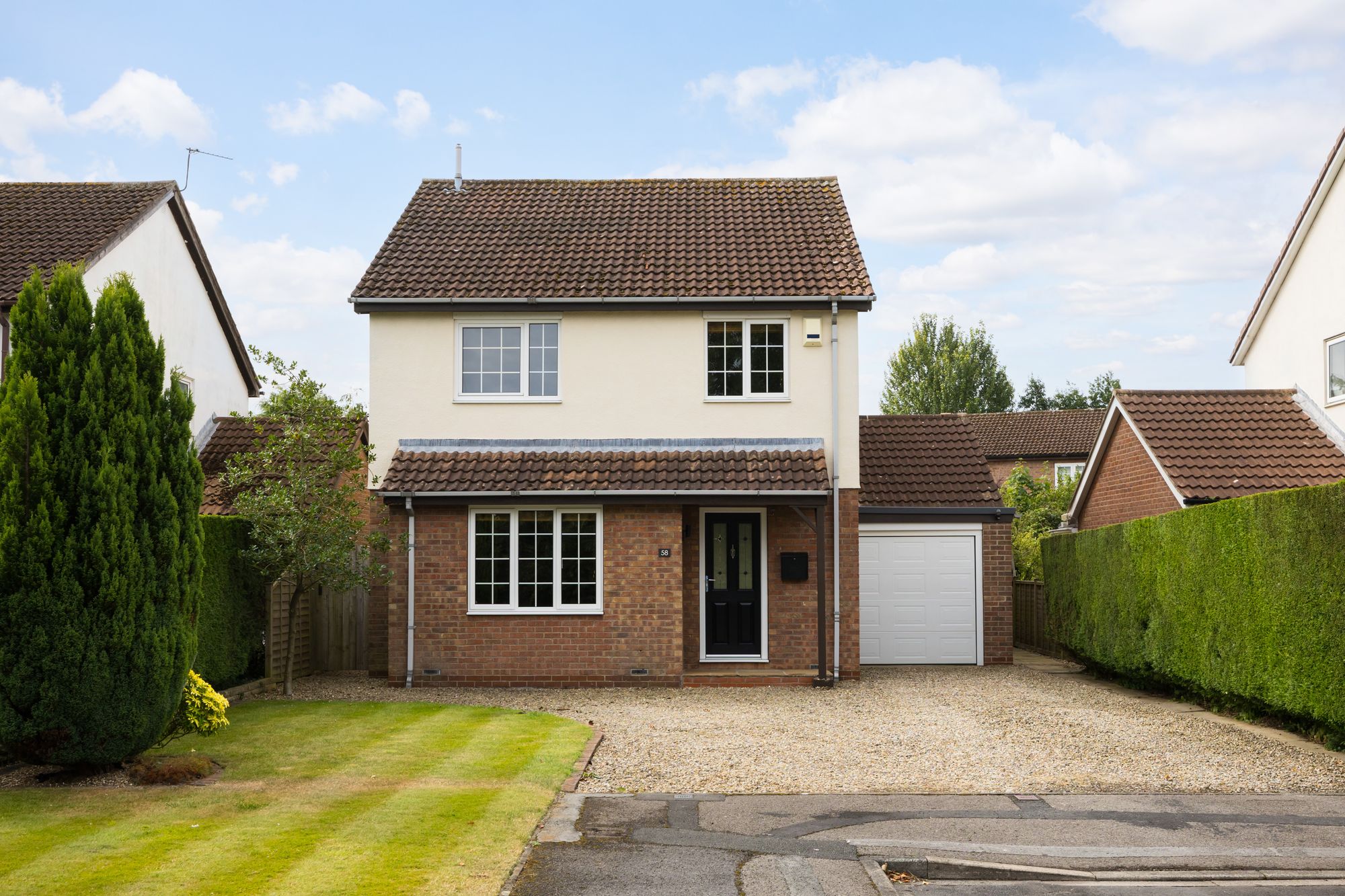 4 bed detached house for sale in Dalmally Close, York  - Property Image 1