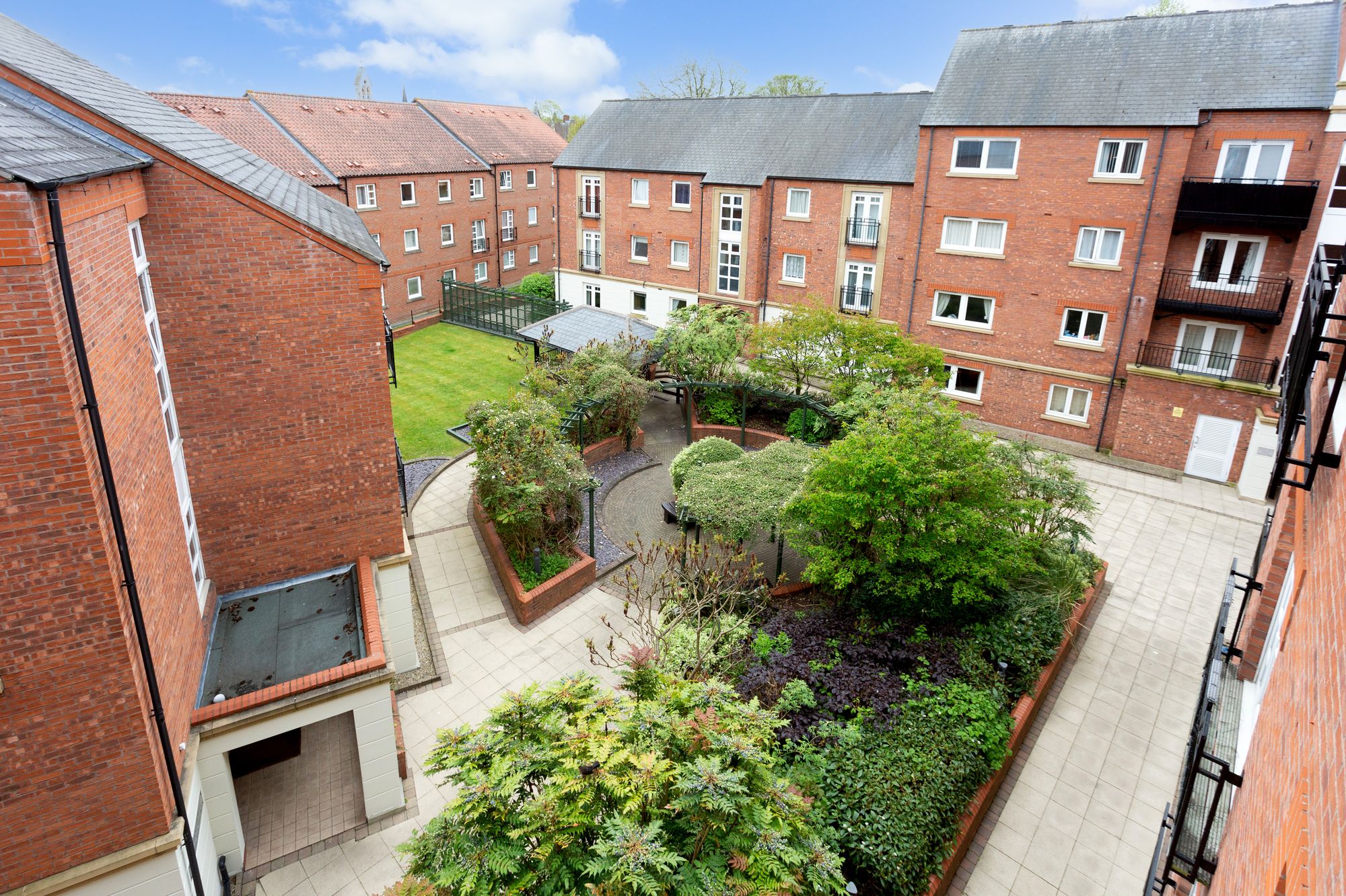 2 bed flat for sale in Piccadilly, York  - Property Image 15