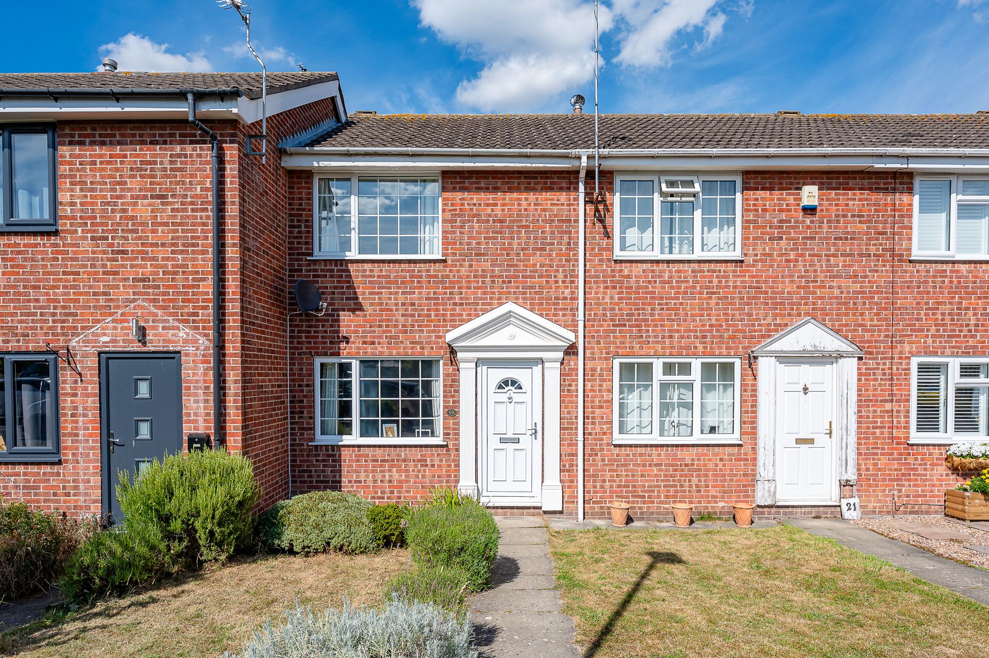 2 bed mid-terraced house for sale in Fairfax Croft, York - Property Image 1