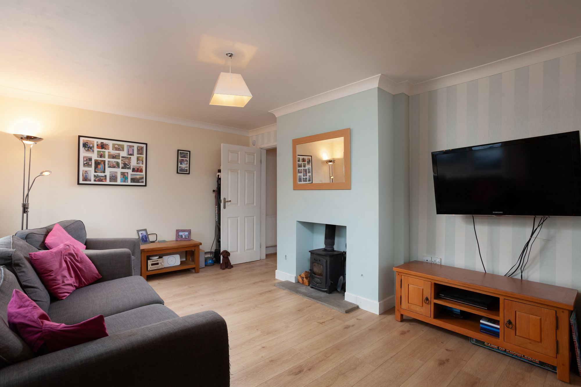 3 bed house for sale in Northfield Way, York  - Property Image 3