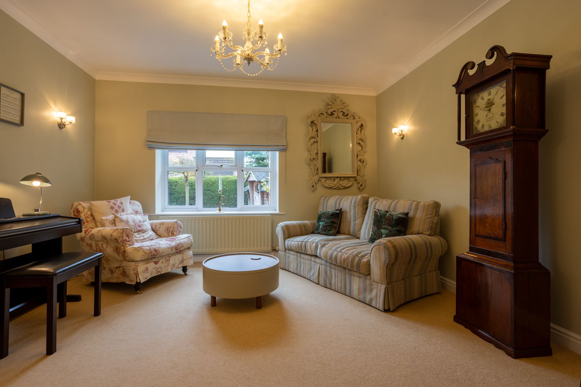 5 bed house for sale in Holly Close, York  - Property Image 16