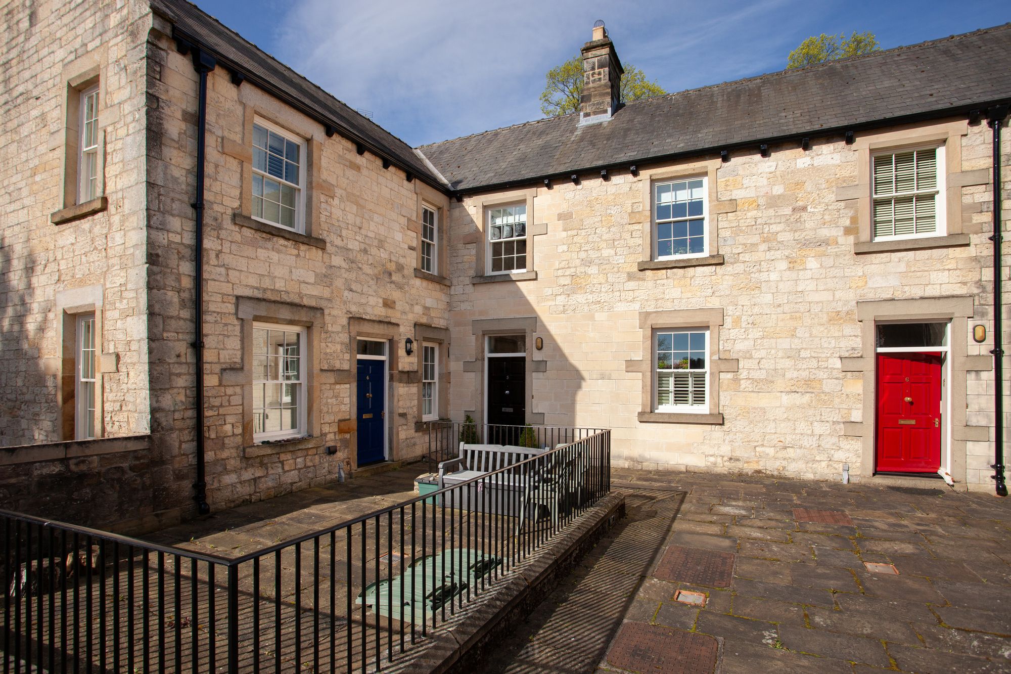 2 bed terraced house for sale in Churchyard, Tadcaster  - Property Image 23