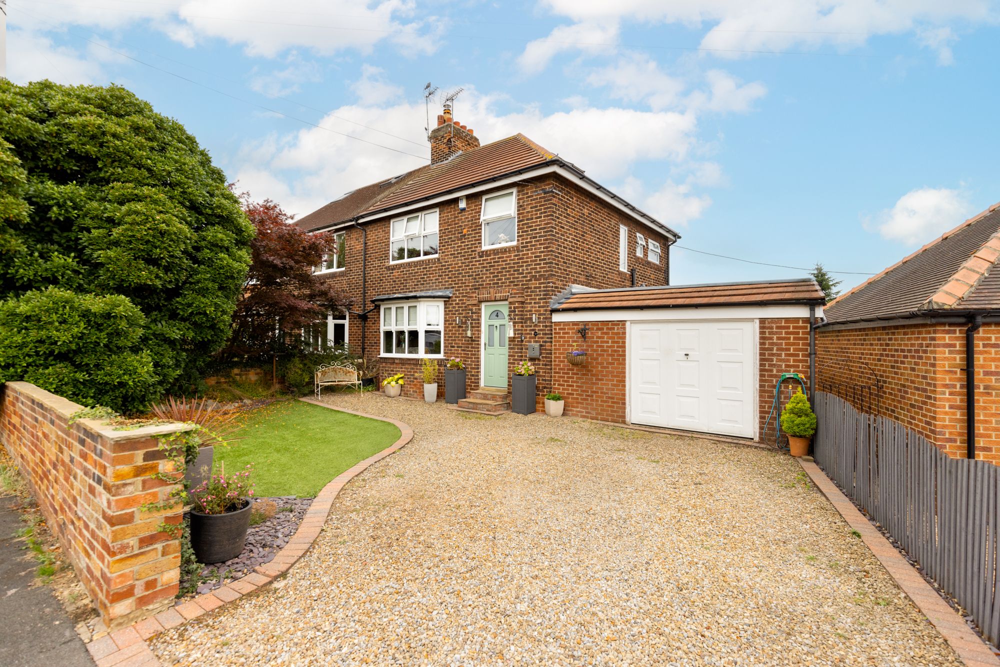 4 bed semi-detached house for sale in Dorchester Road, Tadcaster  - Property Image 1