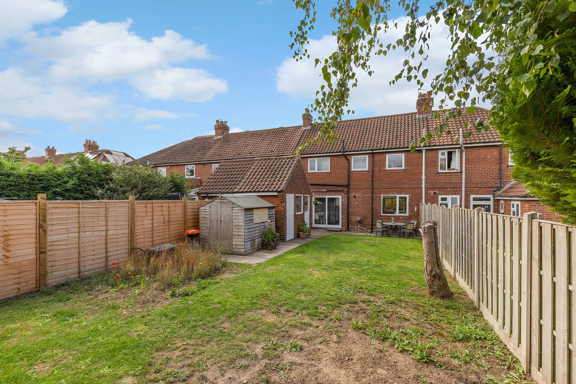 3 bed mid-terraced house for sale in Ouseburn Avenue, York  - Property Image 31