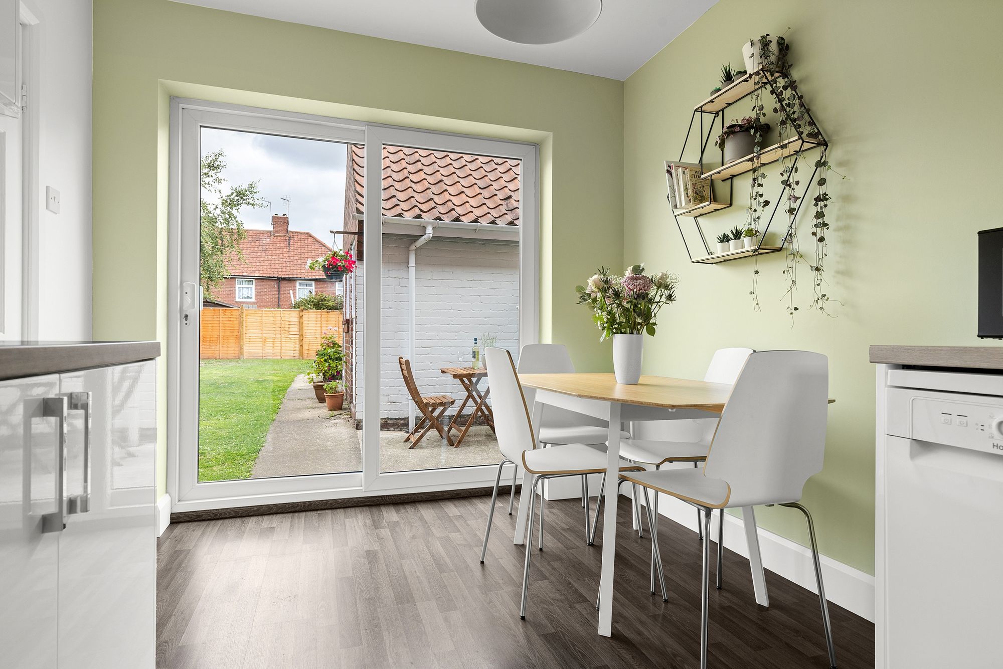 3 bed mid-terraced house for sale in Ouseburn Avenue, York  - Property Image 11