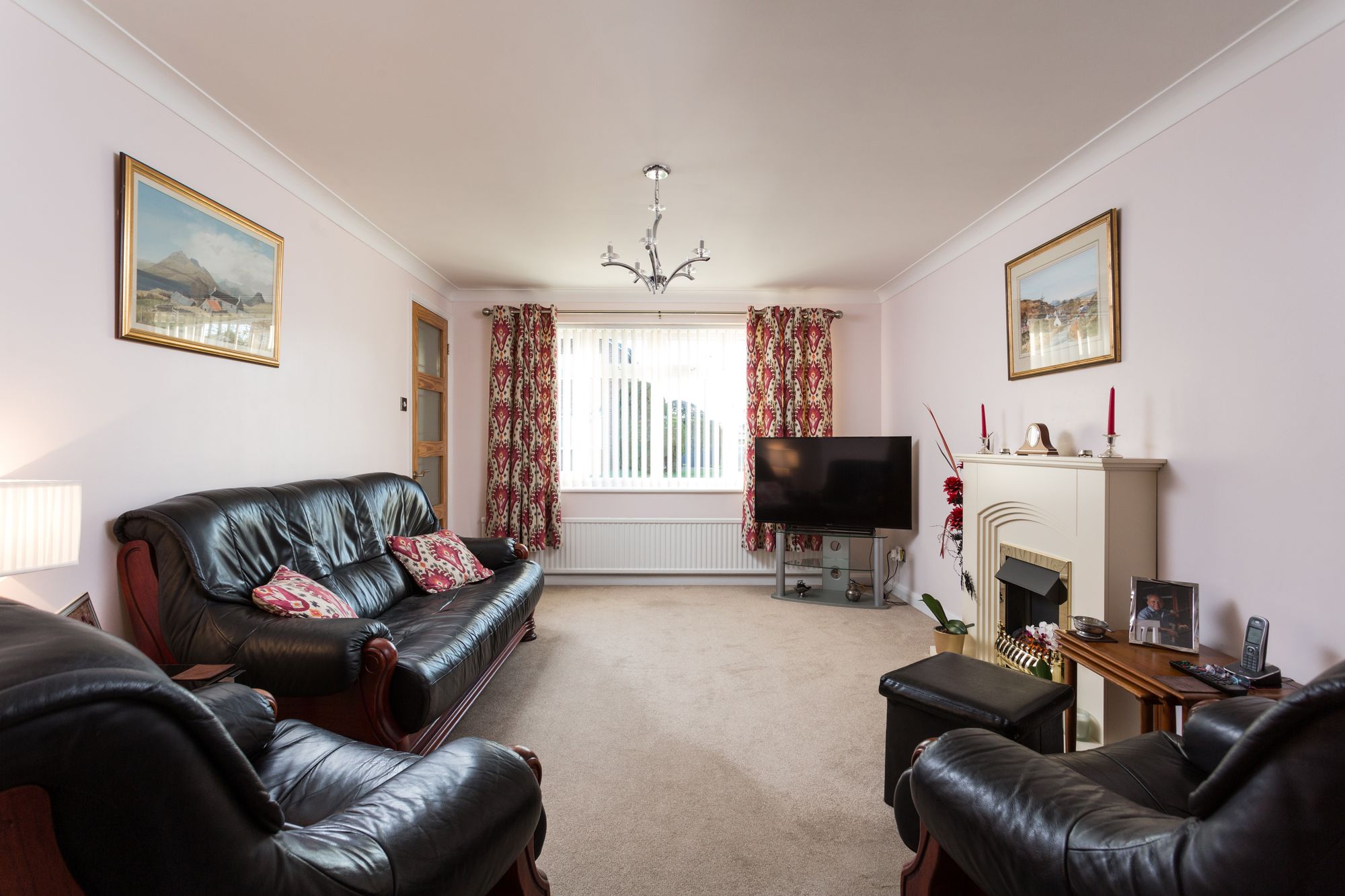 4 bed detached house for sale in Paddock Close, York  - Property Image 5