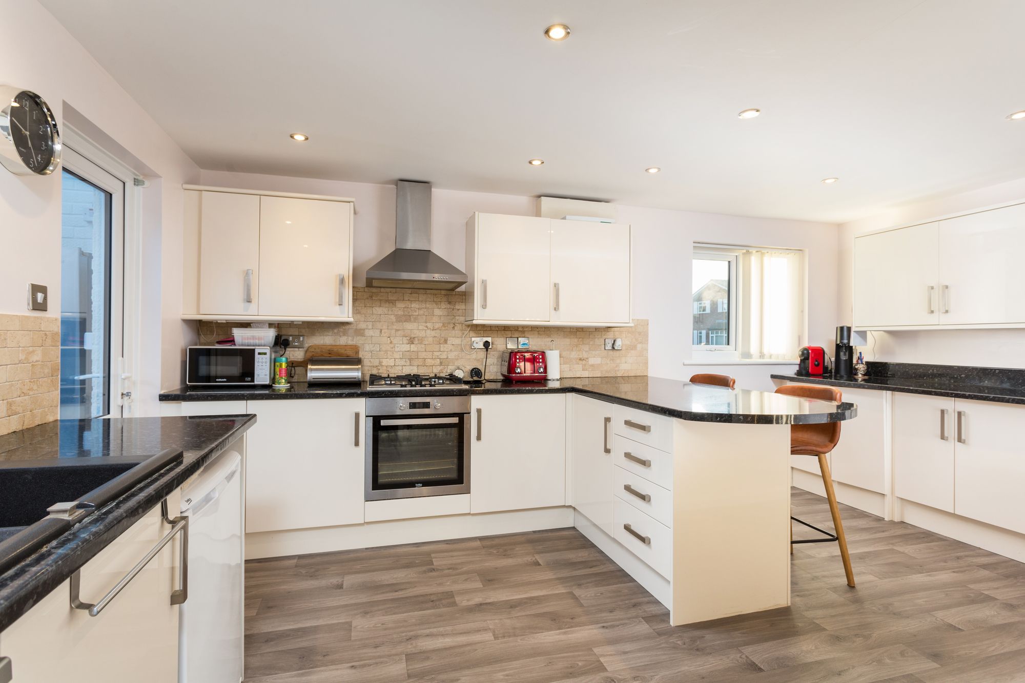 4 bed detached house for sale in Paddock Close, York  - Property Image 2