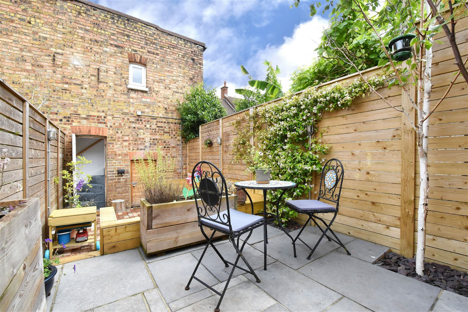 3 bed maisonette for sale in Farren Road, London  - Property Image 14