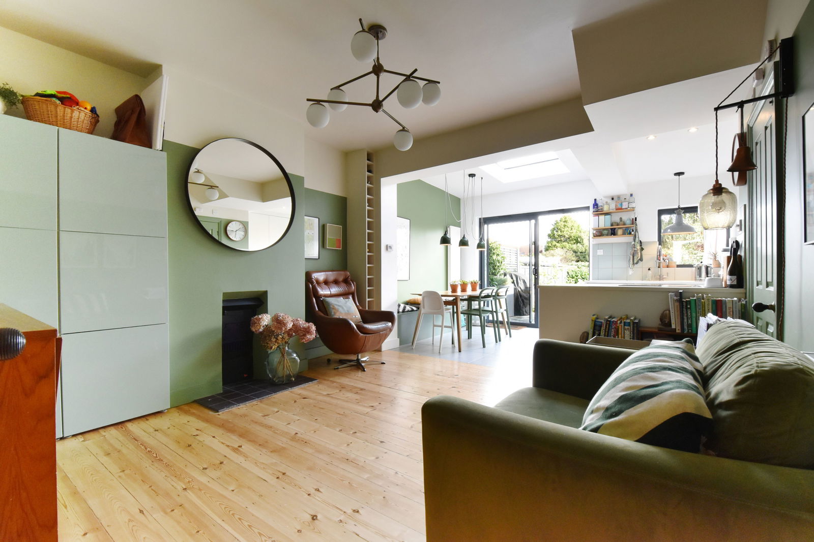 4 bed terraced house for sale in Levendale Road, London  - Property Image 5