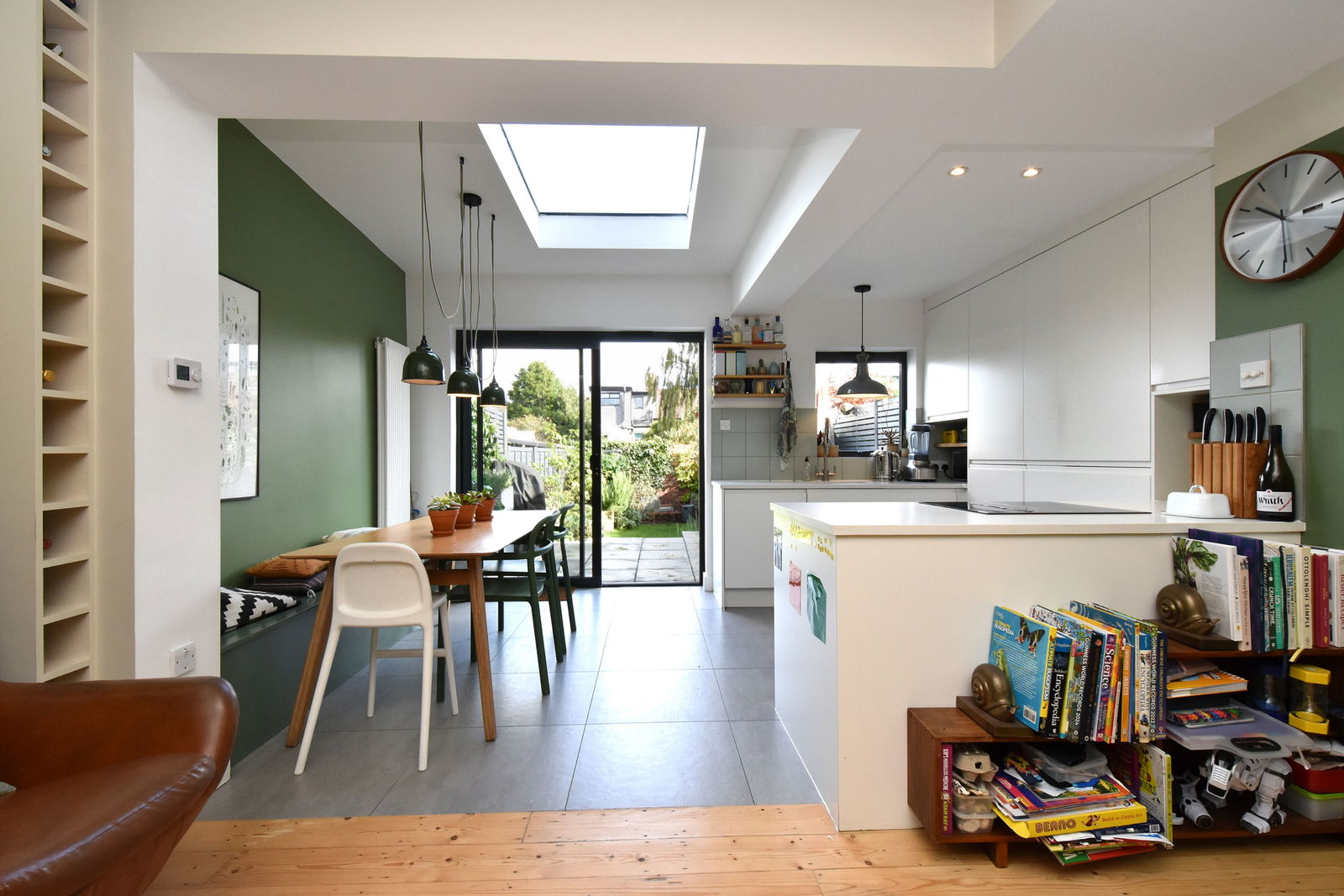 4 bed terraced house for sale in Levendale Road, London  - Property Image 4