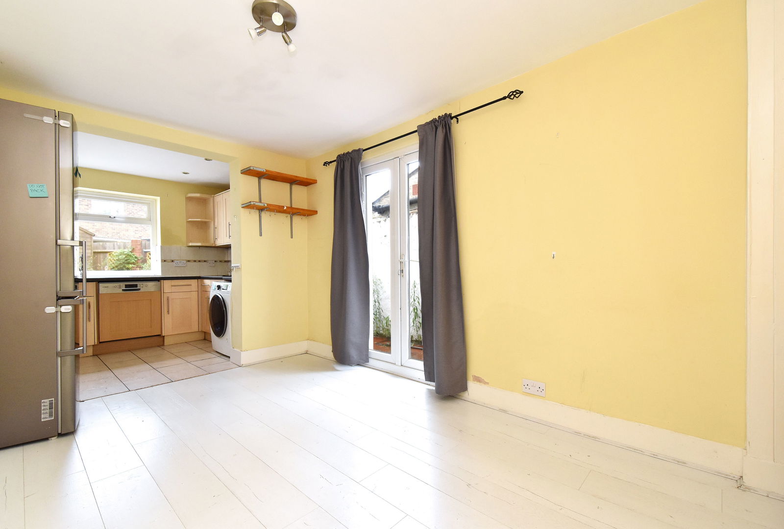 3 bed terraced house for sale in Perry Rise, London  - Property Image 5