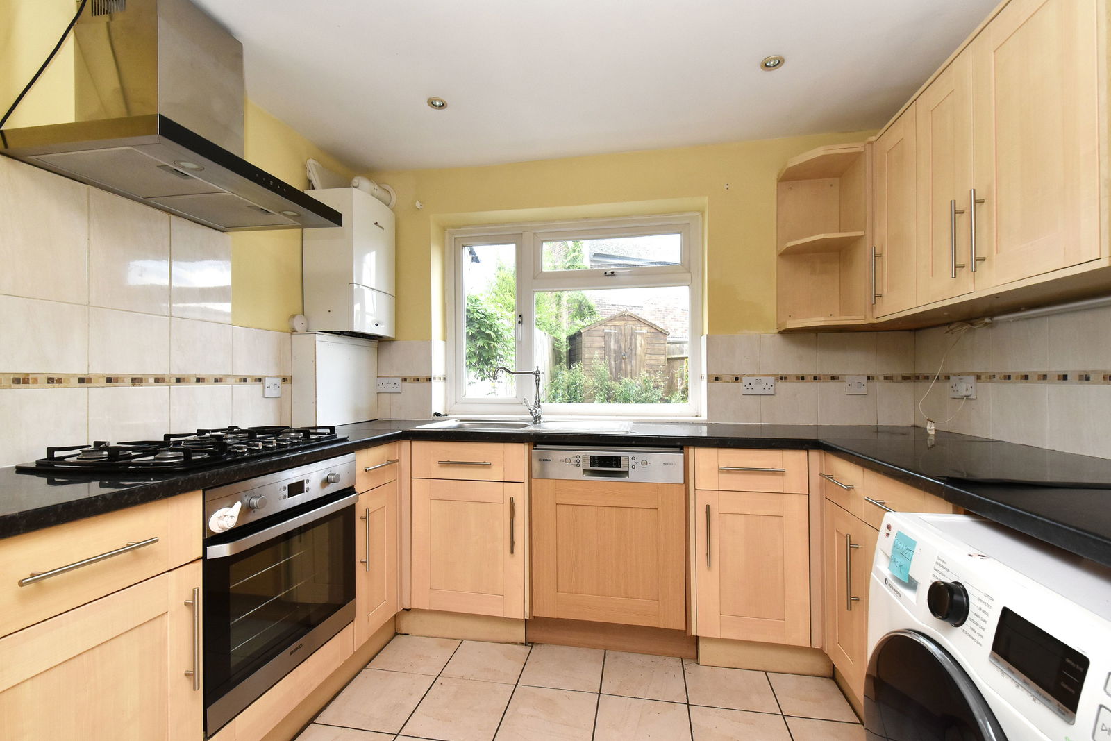 3 bed terraced house for sale in Perry Rise, London  - Property Image 6