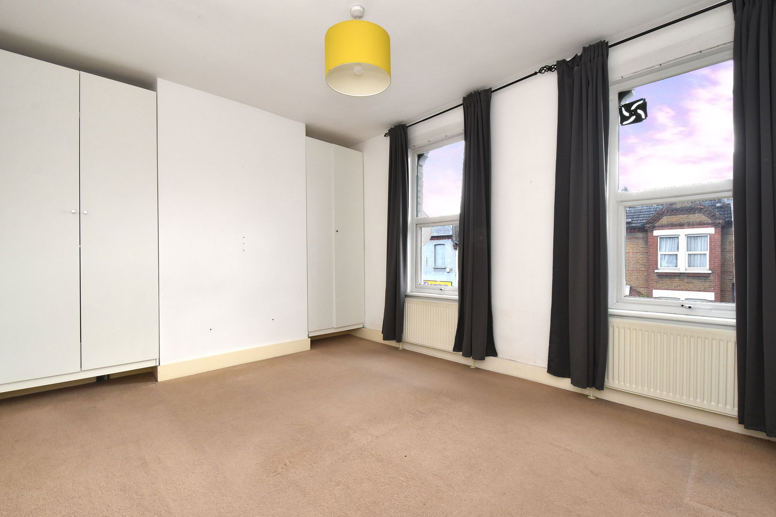 3 bed terraced house for sale in Perry Rise, London  - Property Image 7