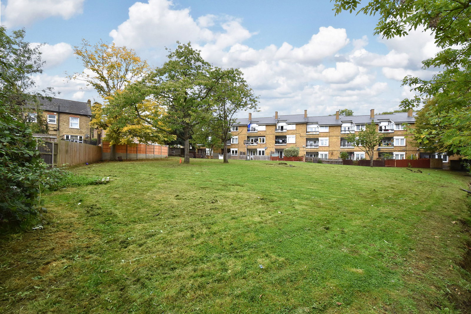 1 bed flat for sale in Sunderland Road, London  - Property Image 13