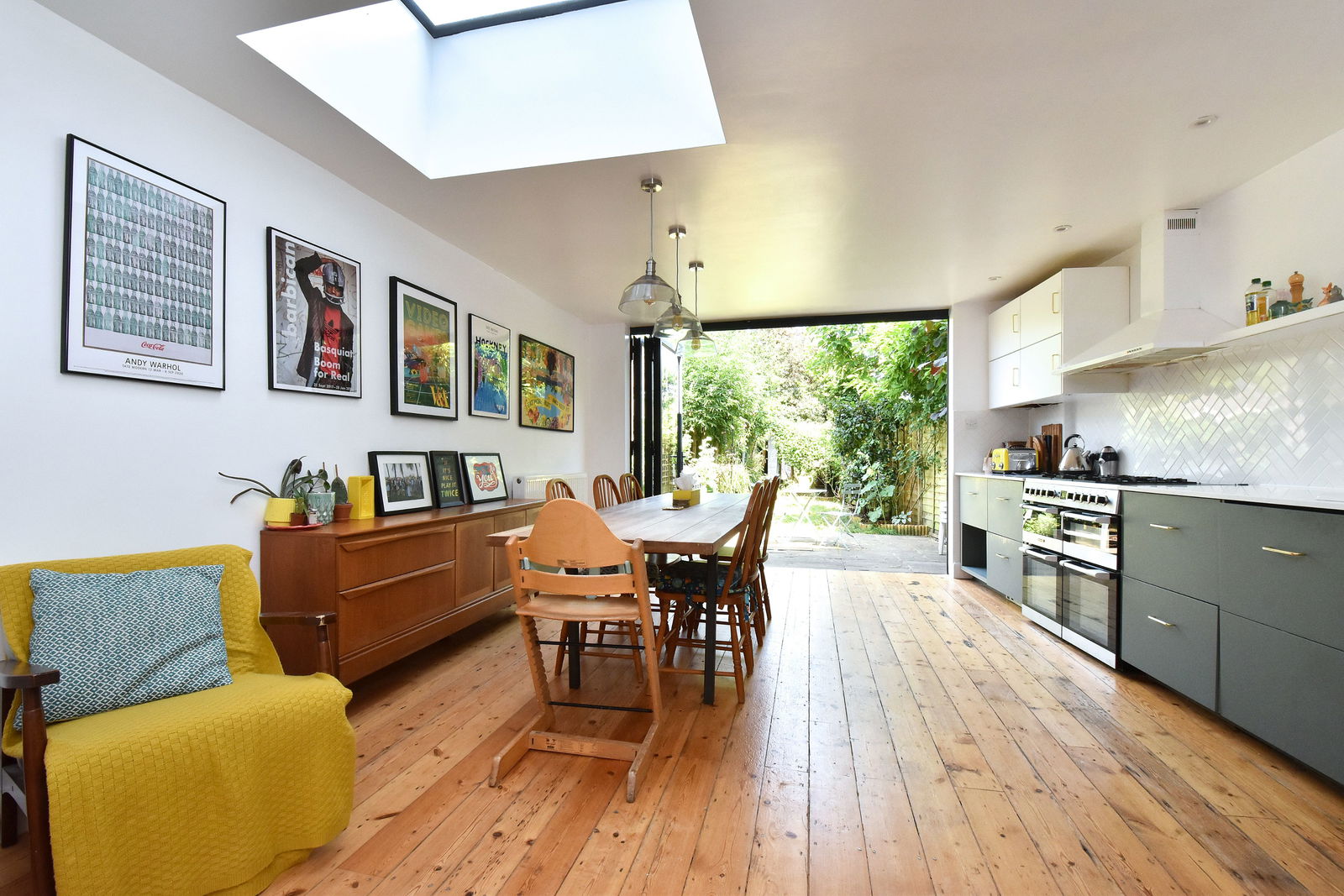 4 bed semi-detached house to rent in Borland Road, London  - Property Image 3