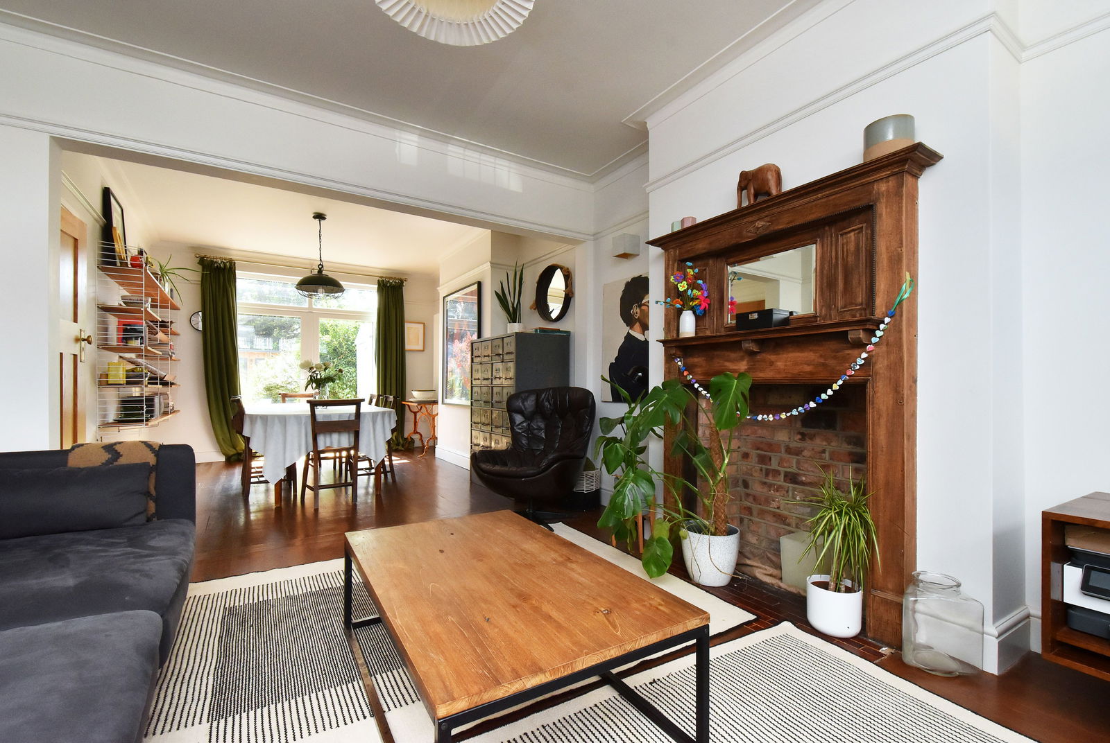 4 bed terraced house to rent in Ticehurst Road, London  - Property Image 3