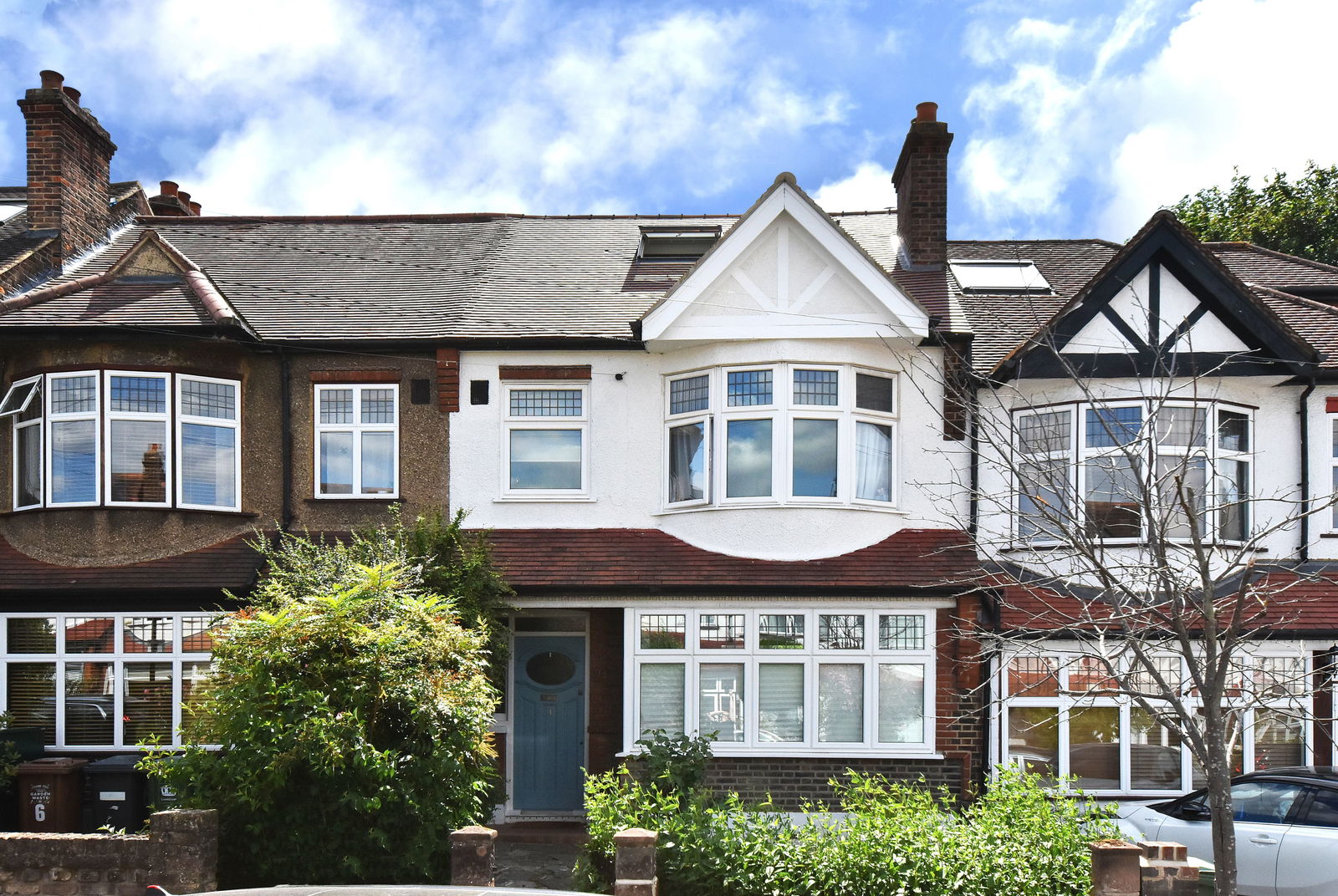 4 bed terraced house to rent in Ticehurst Road, London, SE23