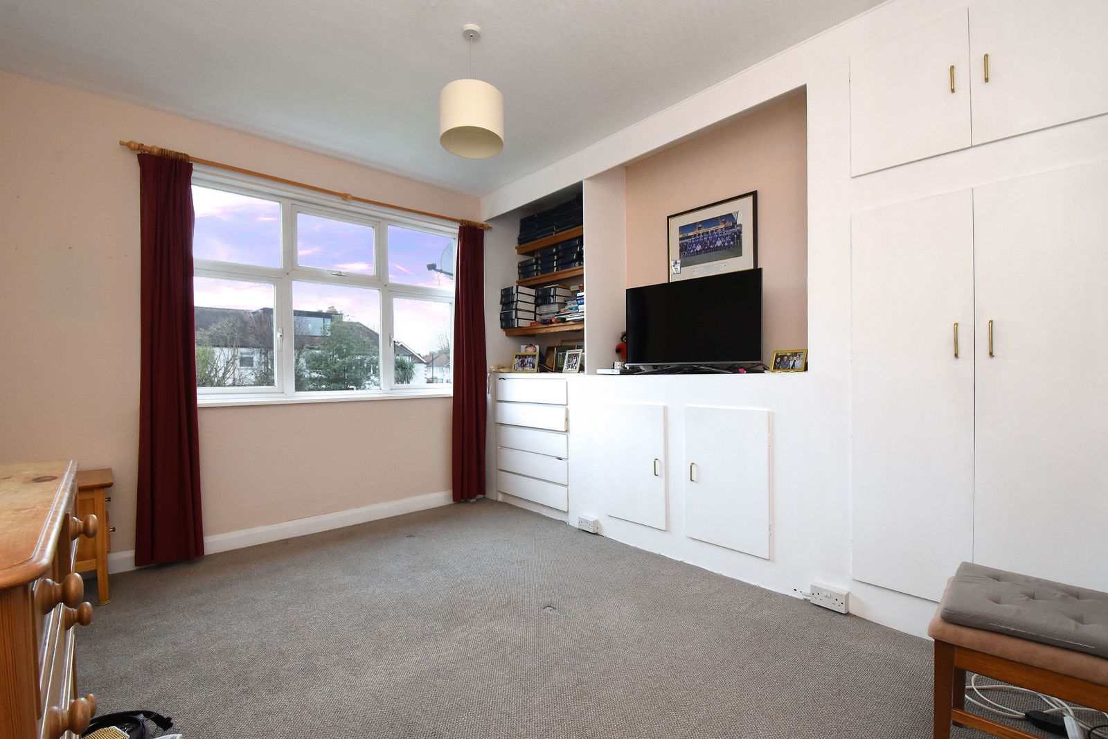 3 bed terraced house for sale in Hawkesfield Road, London  - Property Image 7