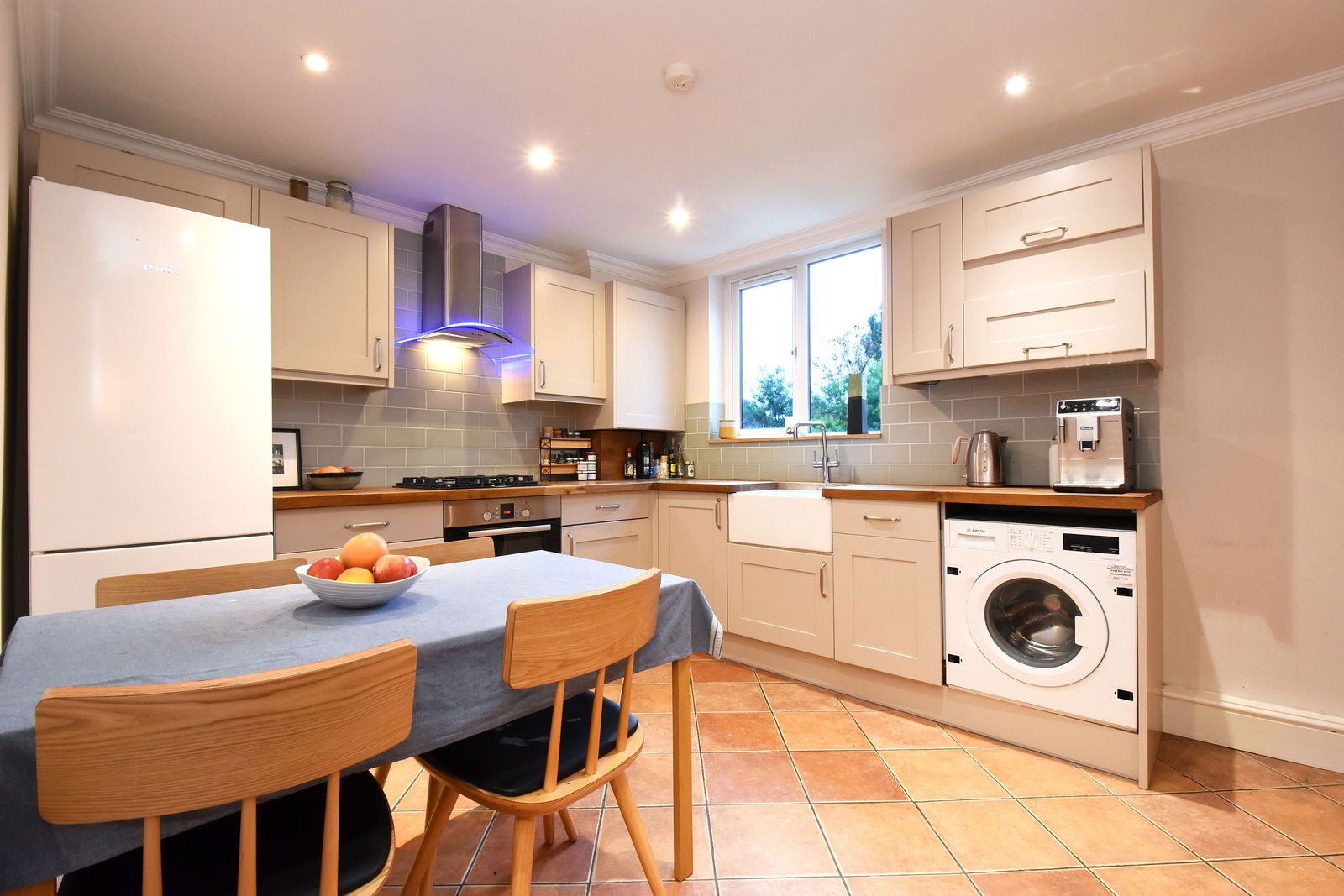 3 bed flat for sale in Cibber Road, London  - Property Image 3