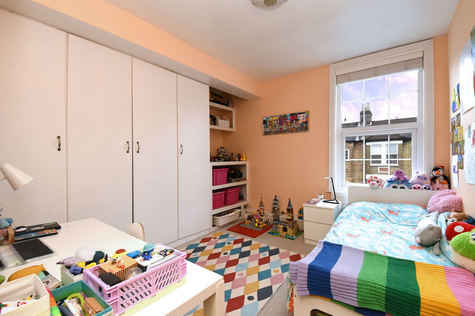 3 bed flat for sale in Cibber Road, London  - Property Image 6