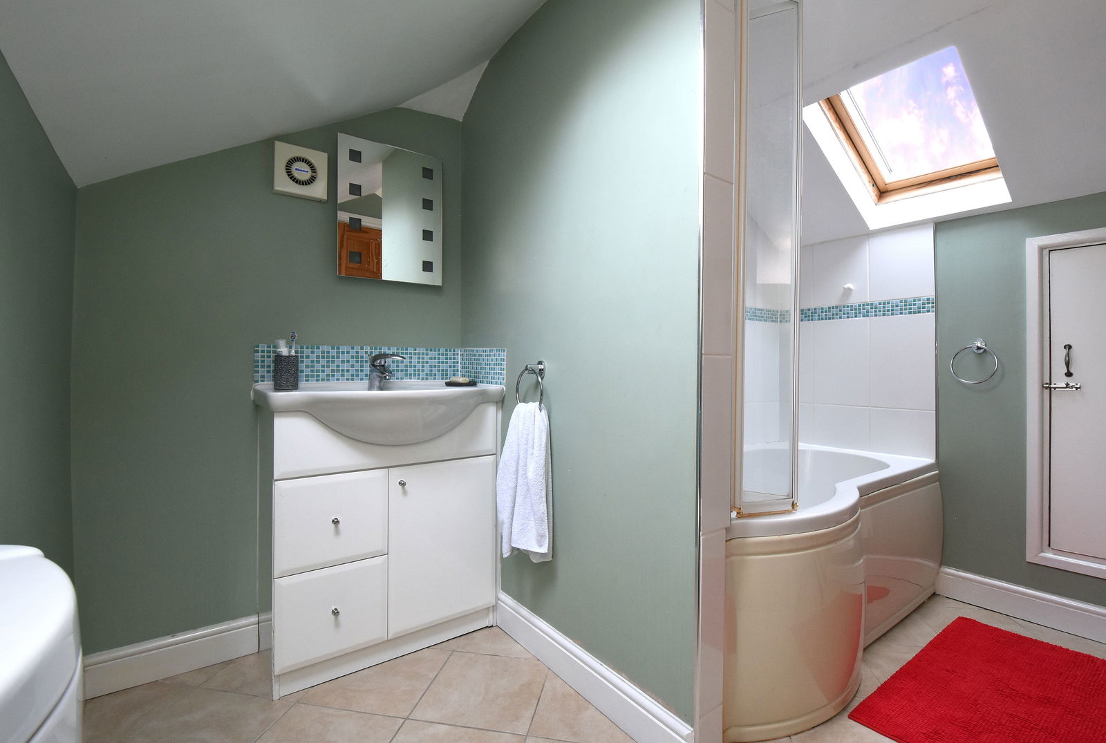 3 bed flat for sale in Cibber Road, London  - Property Image 9