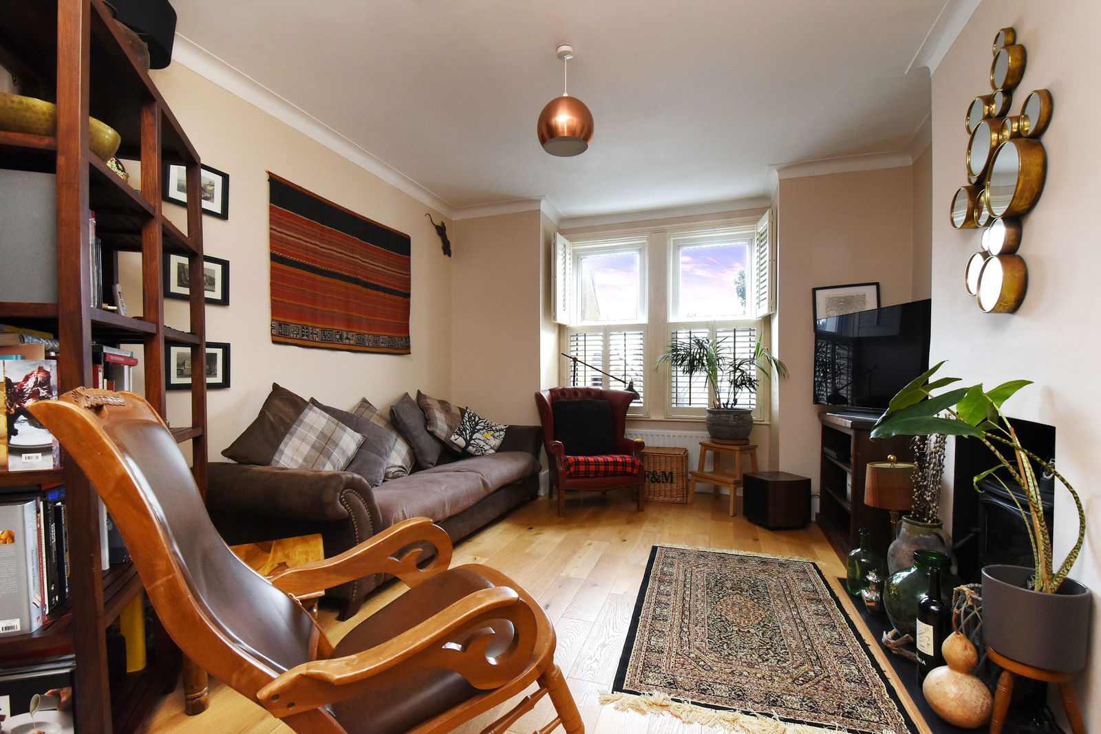 3 bed end of terrace house for sale in Lutwyche Road, London  - Property Image 3