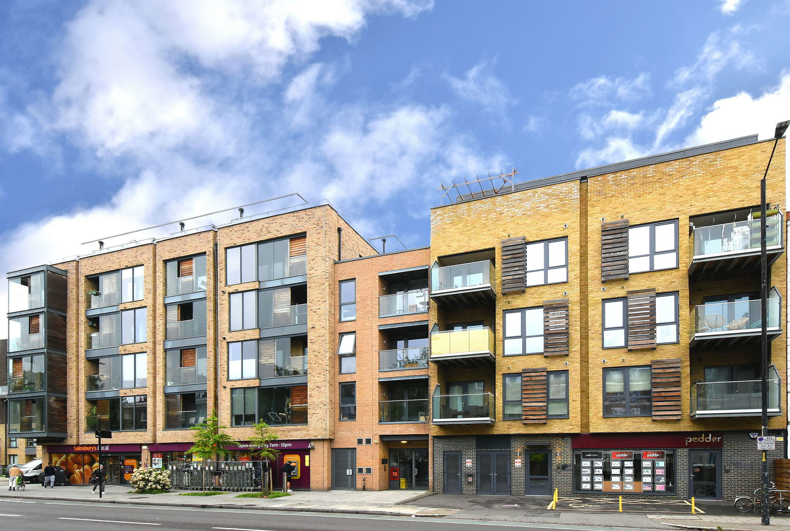 2 bed apartment for sale in Queens Road, Peckham, SE15 2EZ