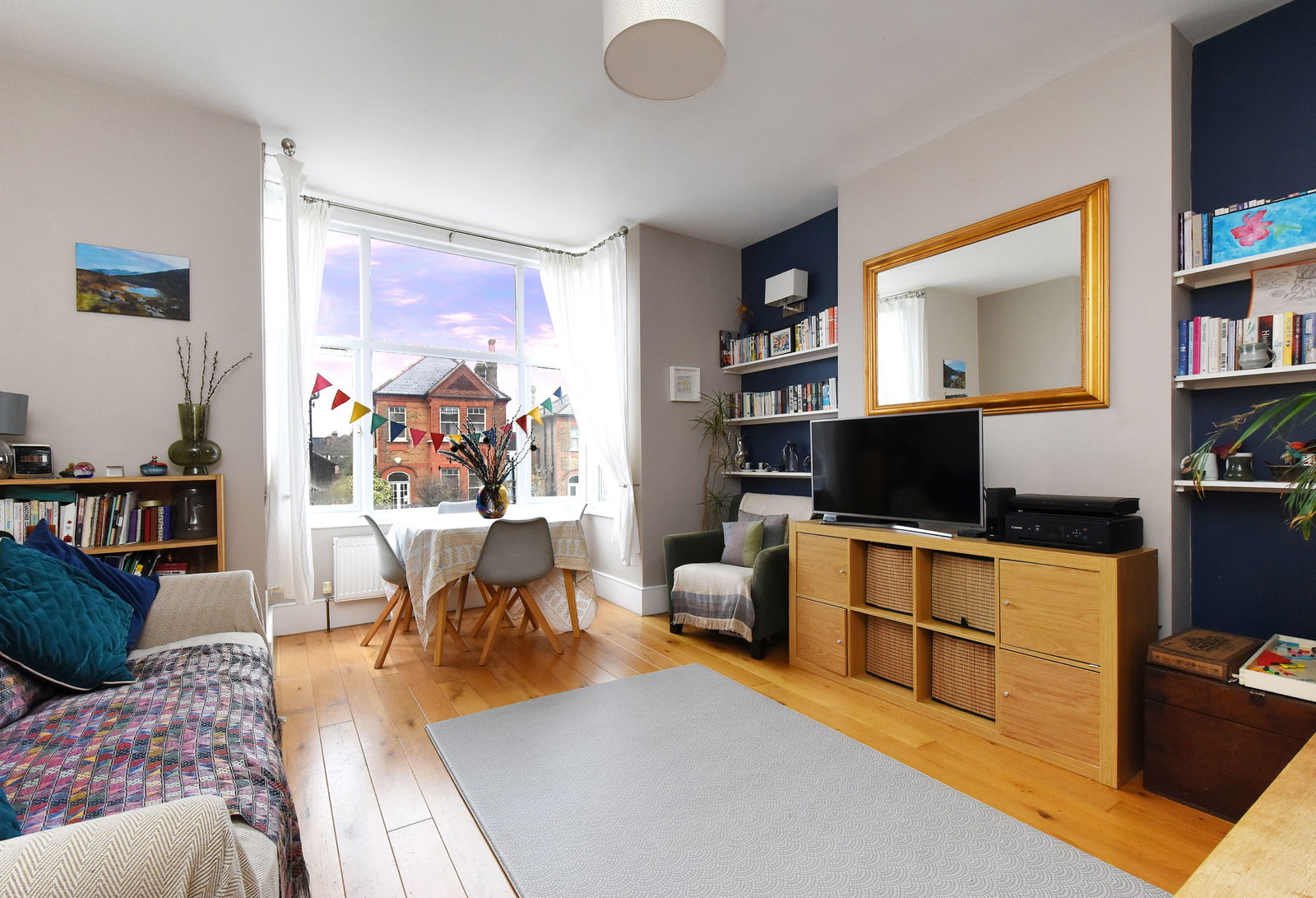 3 bed flat for sale in Perry Rise, London  - Property Image 2