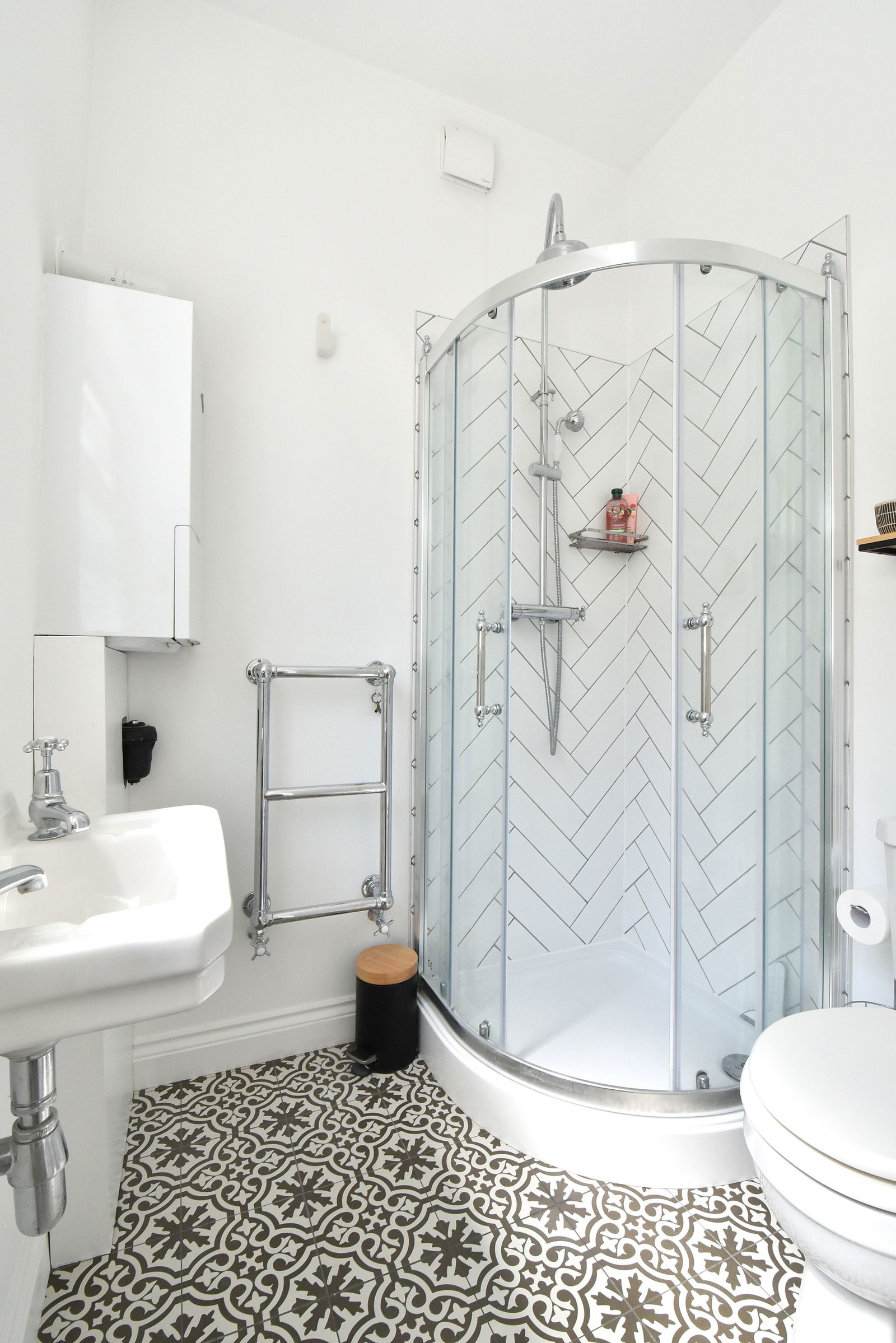 1 bed ground floor flat for sale in Stanstead Road, London  - Property Image 10