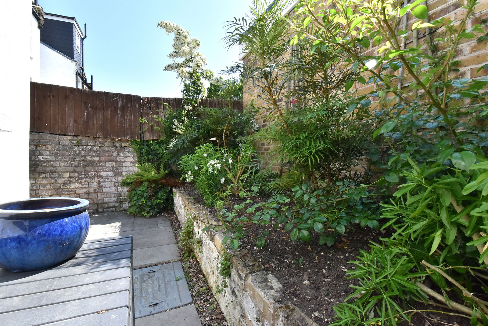 1 bed ground floor flat for sale in Stanstead Road, London  - Property Image 13