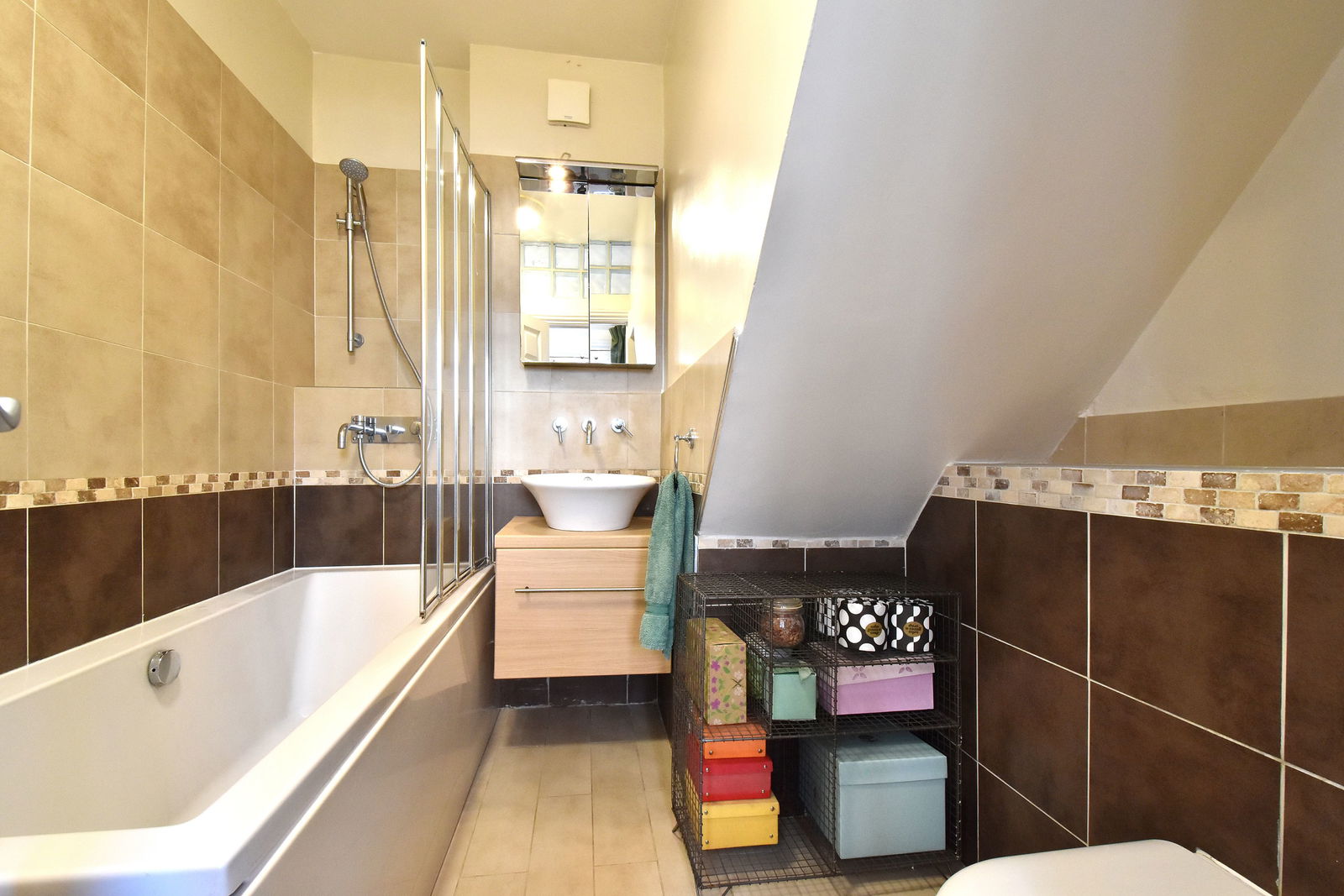 1 bed ground floor flat for sale in Farren Road, London  - Property Image 8