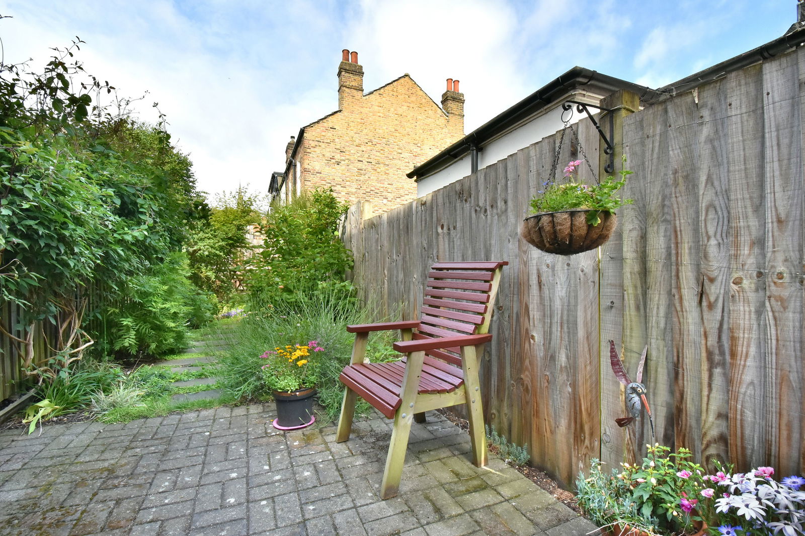 1 bed ground floor flat for sale in Farren Road, London  - Property Image 10