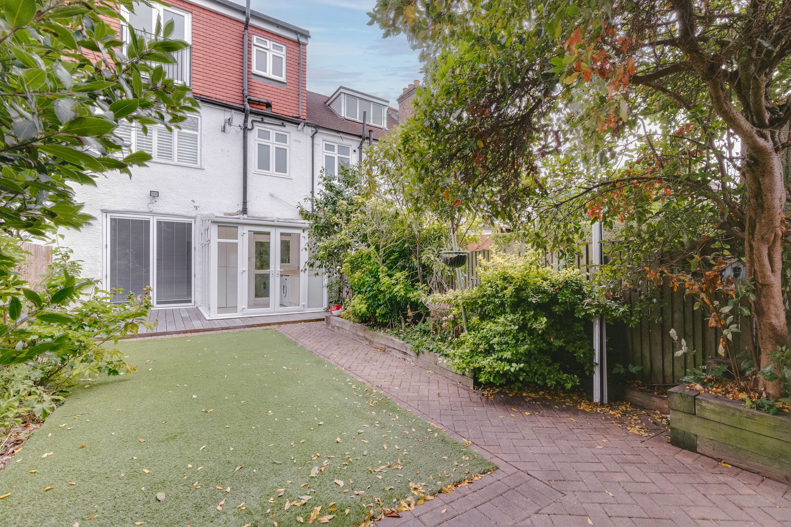 4 bed terraced house for sale in Hawkesfield Road, London  - Property Image 15