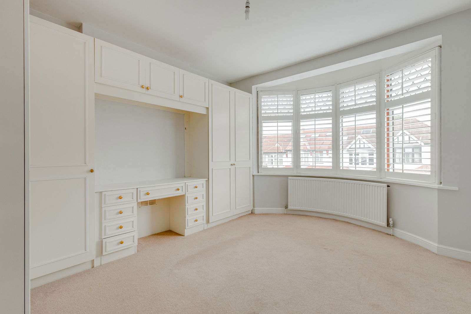 4 bed terraced house for sale in Hawkesfield Road, London  - Property Image 13
