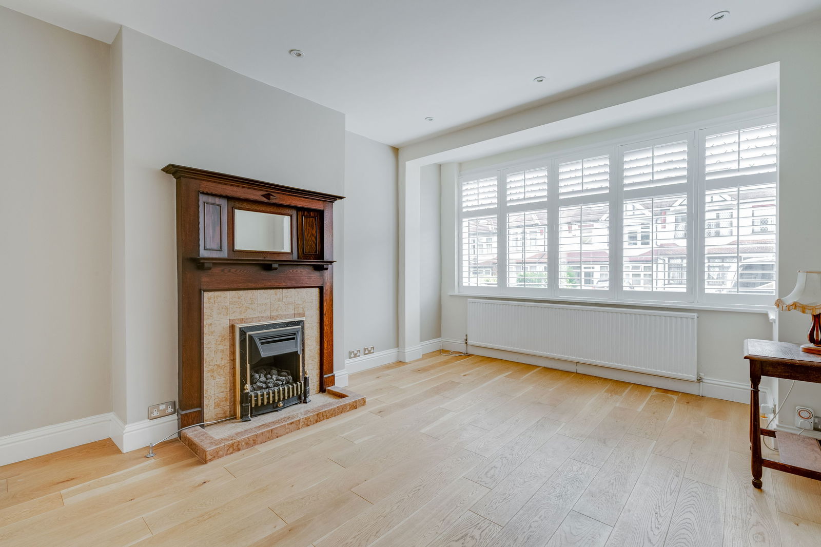 4 bed terraced house for sale in Hawkesfield Road, London  - Property Image 2