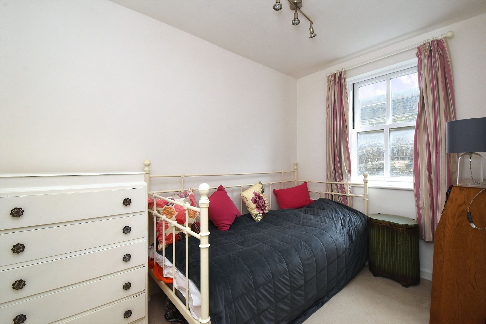 3 bed end of terrace house to rent in Sussex Mews, London  - Property Image 11