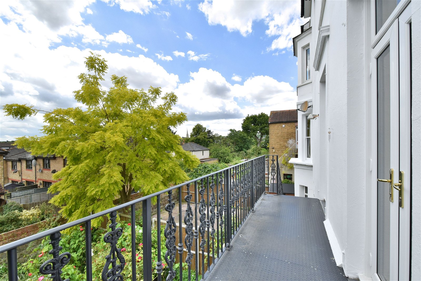 2 bed flat to rent in St. German's Road, London  - Property Image 9