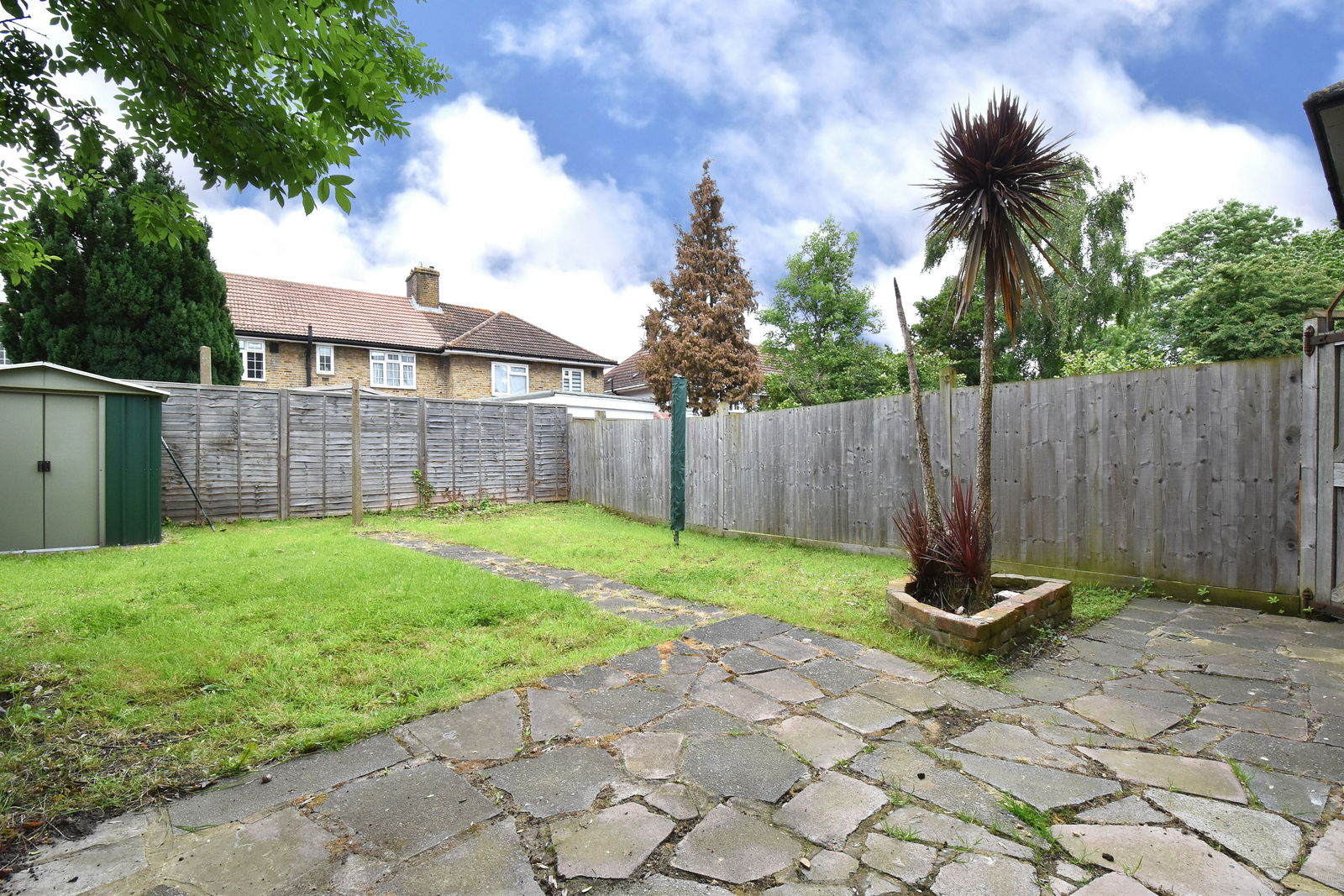 2 bed terraced house to rent in Playgreen Way, London  - Property Image 8