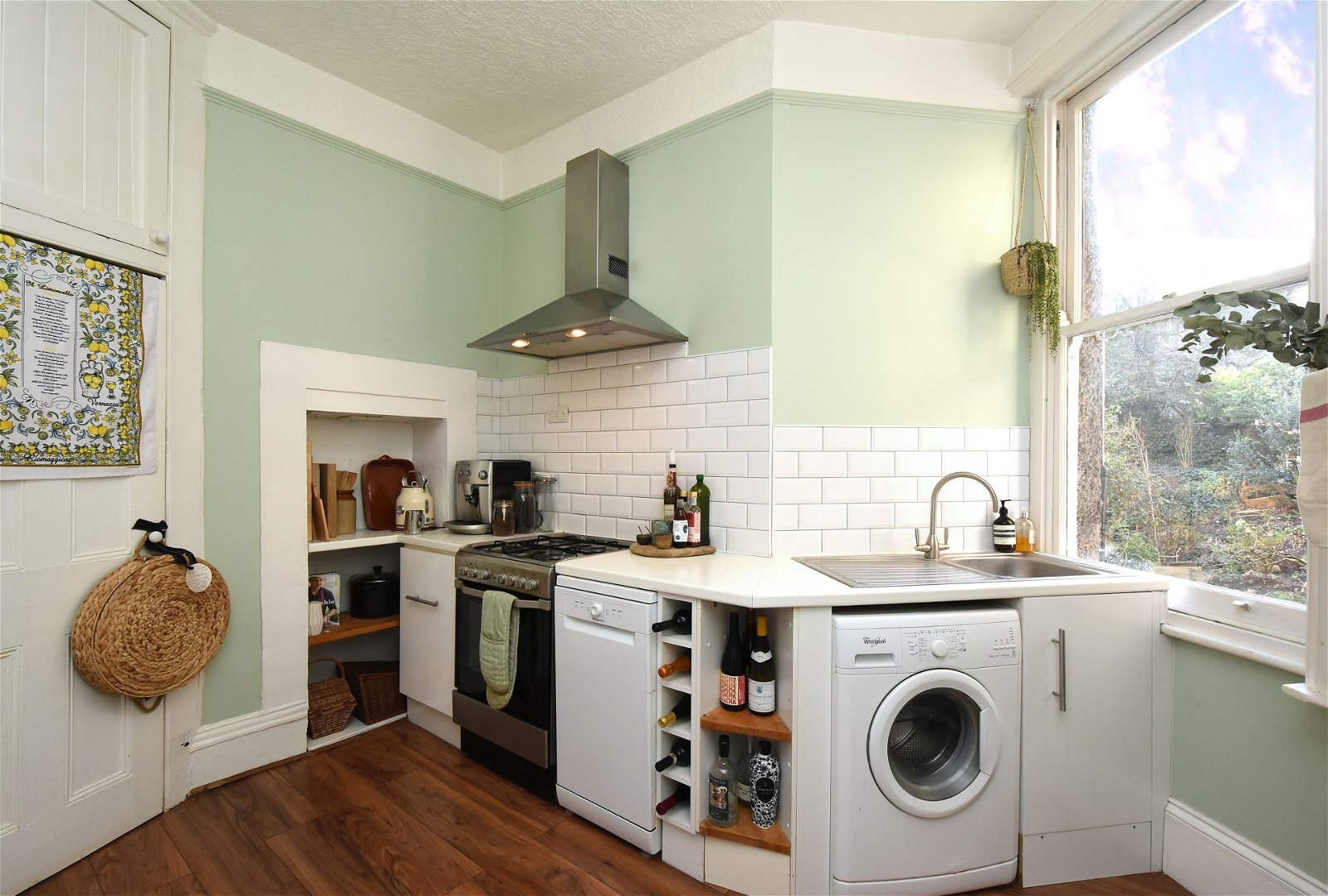 3 bed flat for sale in London Road, London  - Property Image 5