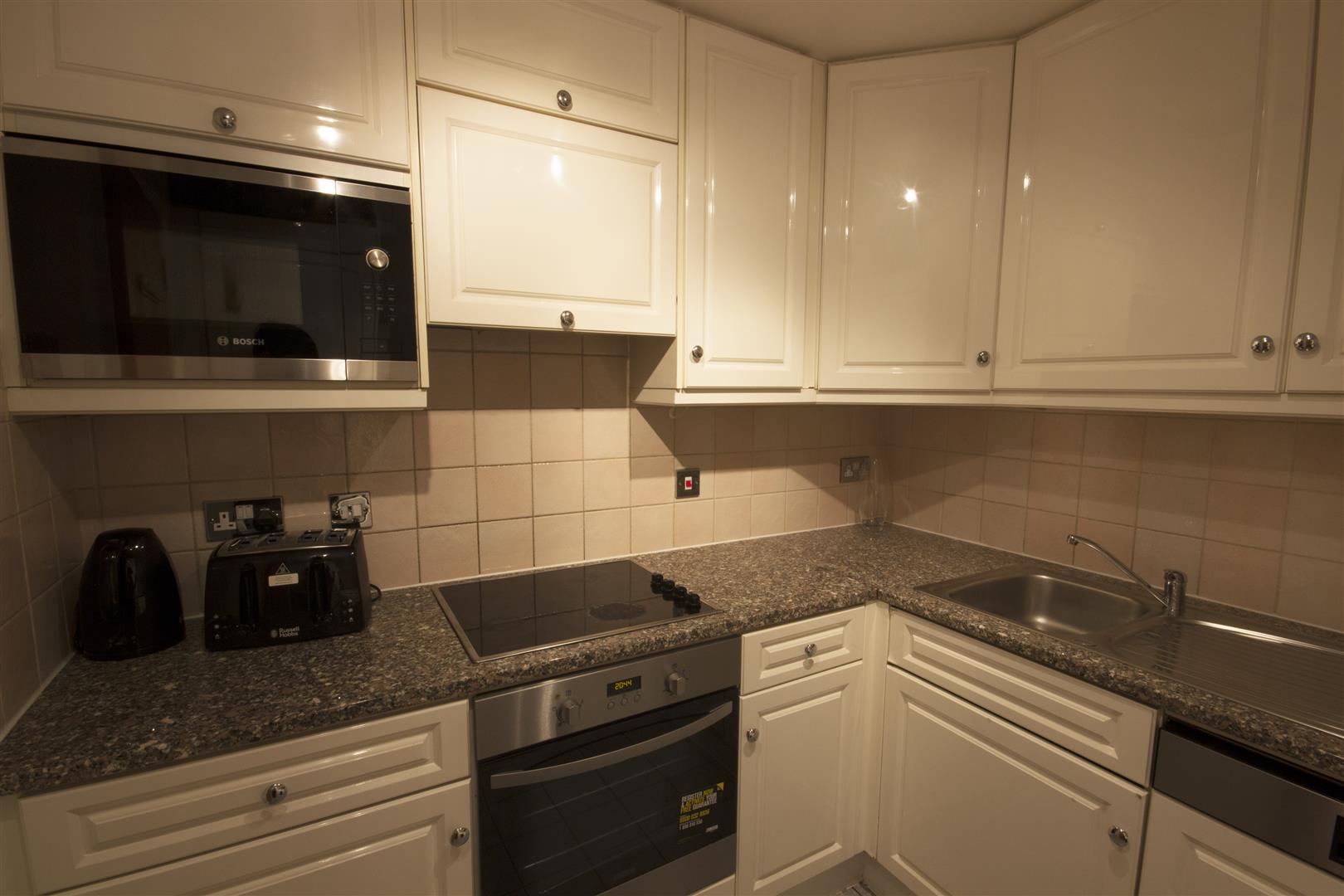 2 bed apartment to rent in Barrett Street, London  - Property Image 5