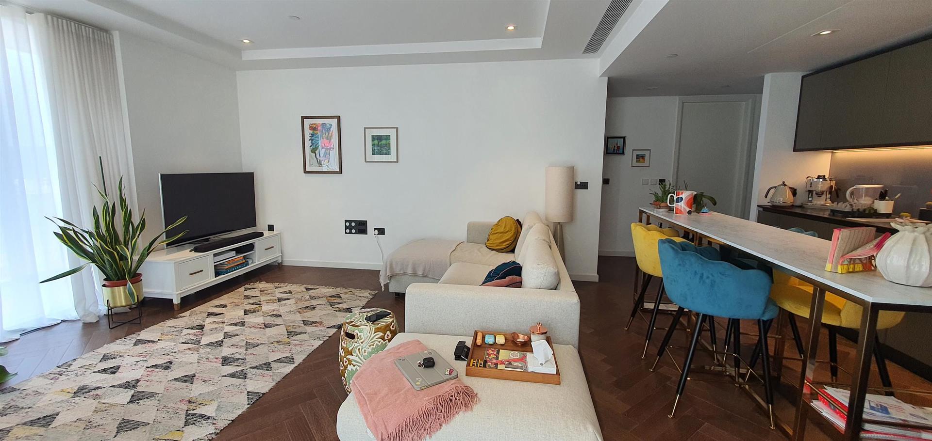 2 bed apartment for sale in Circus Road West, London - Property Image 1