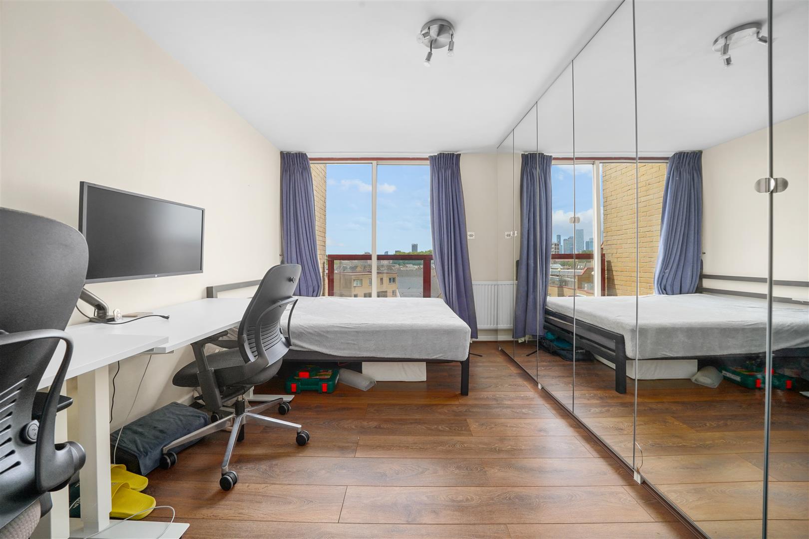 2 bed apartment to rent in Asher Way, London  - Property Image 8