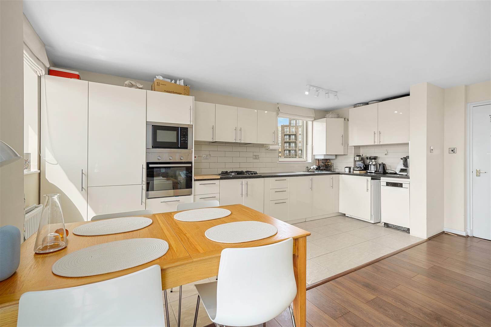 2 bed apartment to rent in Asher Way, London  - Property Image 2