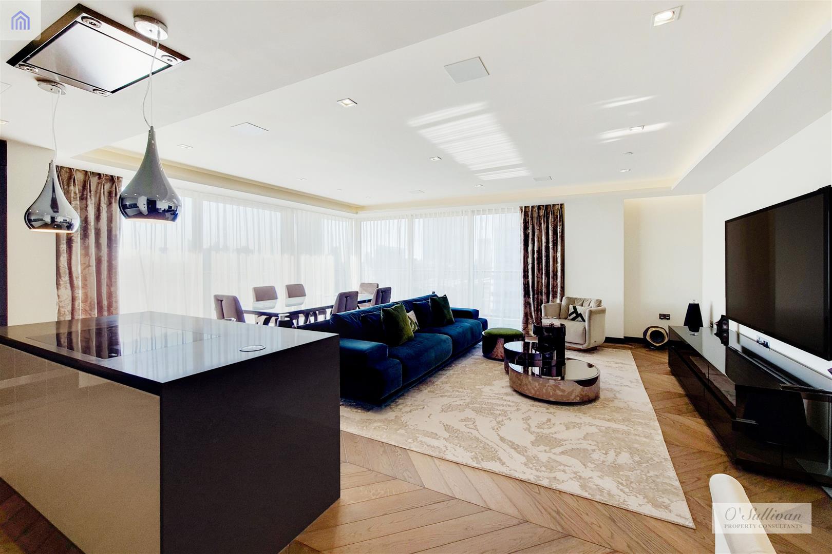 3 bed apartment for sale in Earl's Way 2